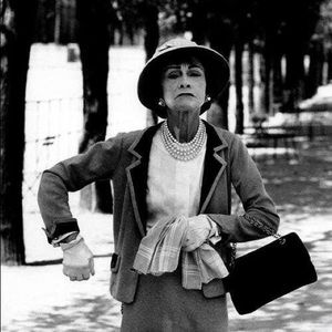 Meet your Posher, Mel